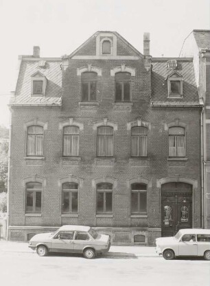Markneukirchen (Vogtlandkreis), Wohnhaus (um 1905), Erlbacher Straße 50, Straßenfront