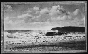 Pacific coast. Surf Scene on the Pacific Coast