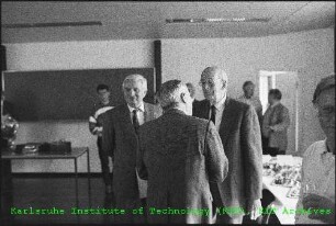 Feier anlässlich des 80. Geburtstags von Prof. Karl Wirtz (ehemaliger Leiter des Instituts für Neutronenphysik und Reaktortechnik (INR))