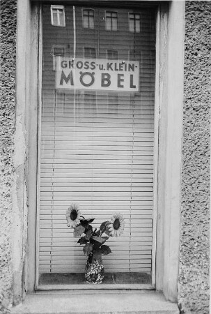 Fenster eines Möbelgeschäftes