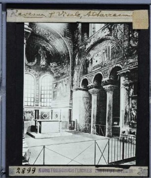 Ravenna, S. Vitale,Ravenna, S. Vitale, Mosaiken : Innenraumansicht: Altarraum, rechte Seite