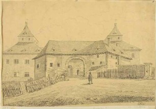 Das Schloss Augustusburg in östlich von Chemnitz mit dem Torhaus von Norden