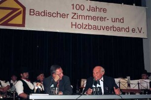 Freiburg im Breisgau: Wolfgang Schäuble bei der Eröffnung der Holzbautage