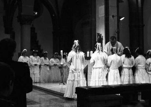 Freiburg im Breisgau: Erstkommunion in der Herz-Jesu-Kirche