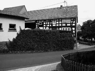 Einhof; Ulrichstein, Ulrichsteiner Straße 13