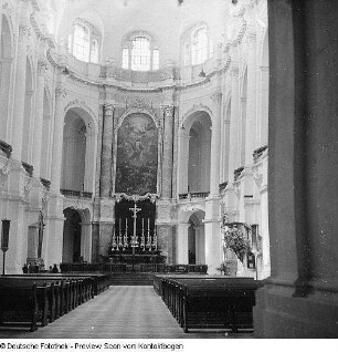 Innenraum der Hofkirche