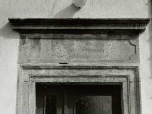 Inschrifttafel, Gauernitz