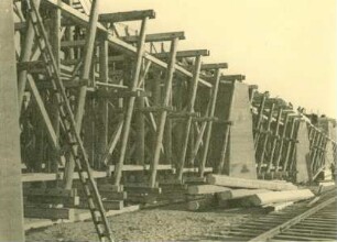 Kriegsbrücken bei Rheindürkheim und Gernsheim, 1940-1942