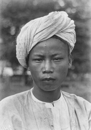 Mann der Shan mit Turban (Deutsche Indien-Expedition 1926/1929 - 3. Myanmar)