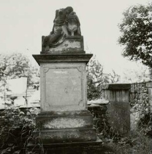 Grabstein eines Unbekannten : Grabstein eines Unbekannten. Sandstein; 1801/1815. Werda, Friedhof