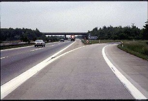 Ausfahrt Ost von Hauptfahrbahn Ost (Heidelberg Richtung Frankfurt)