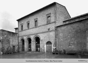 Palazzo Bourbon del Monte, Sovana di Sorano