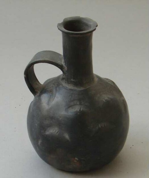 Clay vessel