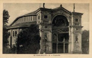 Postkartenalbum mit Motiven von Karlsruhe. "Karlsruhe in Baden. Festhalle". Eingangsbereich der Festhalle