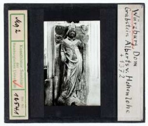 Würzburg: Dom, Grabplatte von Fürstbischof Albert von Hohenlohe