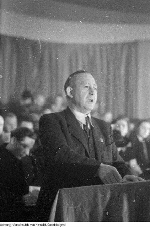 Dresden, Bühlau, Kurhaus. Gründungsparteitag der SED. Vereinigung der sächsischen SPD und der sächsischen KPD zur SED, 7. April 1946