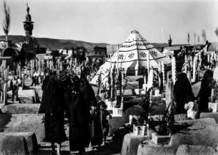 Friedhof in Syrien (Deutsche Indien-Expedition 1926/1929 - Rückreise: Irak-Syrien-Libanon-Türkei)