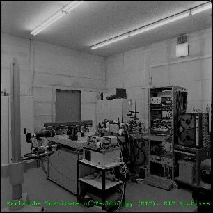 Interferometerlaser am Institut für Reaktorbauelemente (IRB)