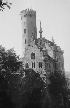 Schloss Lichtenstein : Blick auf das Schloss Lichtenstein