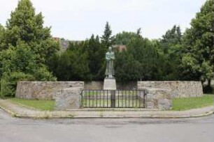 Freienhufen, Großräschen, Am Dorfplatz