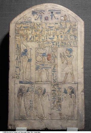 Votivstele des Ipepi für den Gott Osiris-Chontamenti