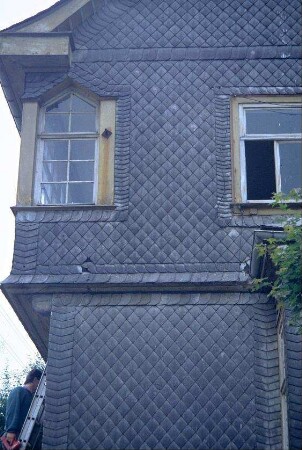 Villa des Sägewerksbesitzers, Eckfenster und Giebelpartie
