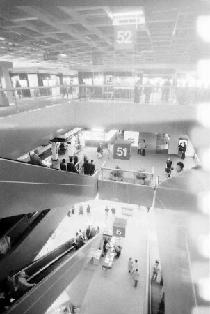 Basel: Mustermesse [Rolltreppen]