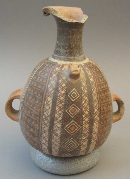 Clay vessel