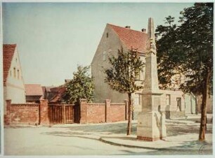 Distanzsäule : Lübbenau, Distanzsäule (Sandstein, 1740) in der Vorstädtischen Hauptstraße