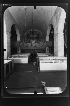 Aegidii-Kirche, Fassaden (E), Altar (S)