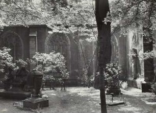 Blick in den "Grünen Friedhof"