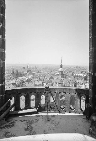 Dresden, Blick vom Turm der Frauenkirche nach Westen auf das Residenzschloss und die Sophienkirche
