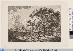 Waldrand und Wiese mit Wanderern und Bauern