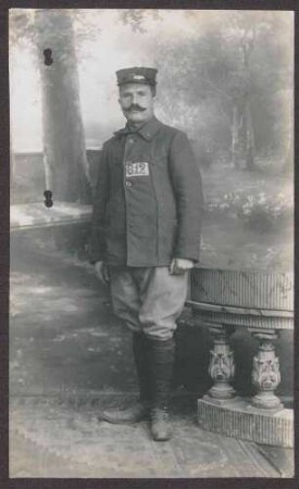 Foto des französischen Kriegsgefangenen Désiré Douce (Kriegsgefangenennummer 812) im Kriegsgefangenenlager Heuberg