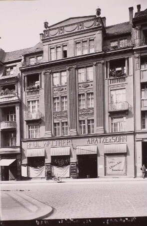 Bautzen, Kaiserstraße 4. Wohnhaus mit Laden (um 1912). Straßenansicht