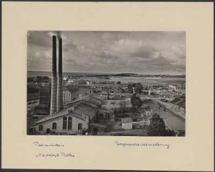 Bernsteinbergwerk Palmnicken : Palmnicken in Ostpreußen, Samland (Jantarny, Russland). Bernsteinbergwerk Palmnicken. Zechenanlagen und Bergwerksverwaltung, rechts Rand des Tagebaus (1913-1970)