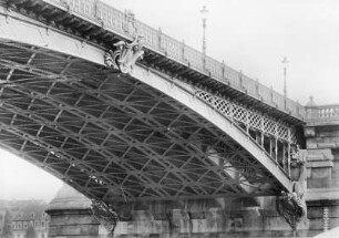 Dresden, Carolabrücke
