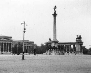 Budapest, Millenniumsdenkmal : Ungarn, Budapest. Millenniumsdenkmal (1896; Albert Schickedanz, Skulptur von György Zala) auf dem Heldenplatz