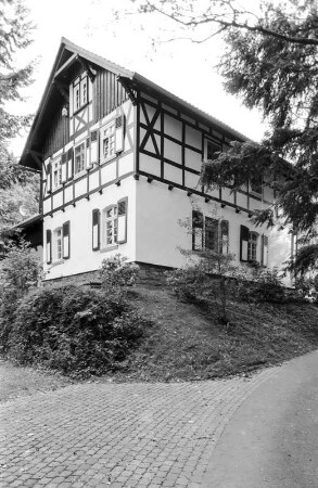 Forsthaus Schmittlotheim (Forsthaus, Ziegelmauerwerk und Fachwerk); Frankenau, Im Mühlenbach 1