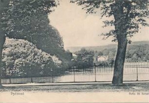 Schlossgraft mit Französichen Anlagen im Kurpark