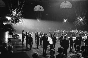 Luftwaffenball 1975 in der Garten- und Schwarzwaldhalle