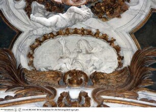 Gewölbedekoration, Medaillons mit den drei theologischen Tugenden