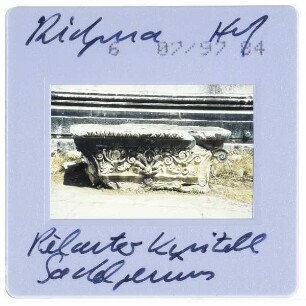 Didim, Didyma : Hof, Pilasterkapitell