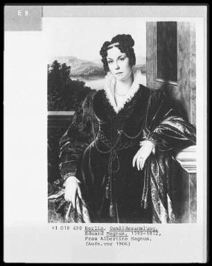 Frau Albertine Magnus, geb. Barrez
