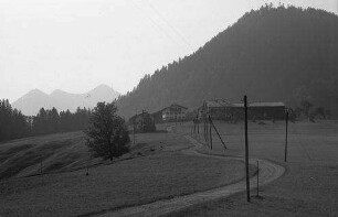 Jachenau: Feldweg zum oberen Teil der Gemeinde