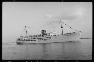 Ariadne (1951), Hapag, Hamburg