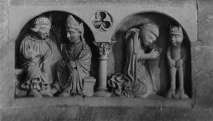 Reliefs mit Darstellungen von Tugenden und Lastern