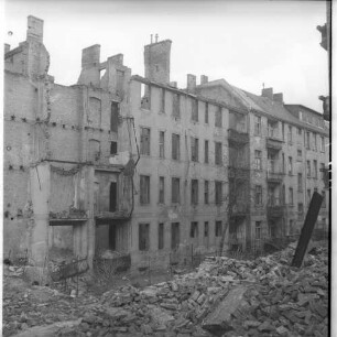 Negativ: Ruine, Cranachstraße 15, 1951