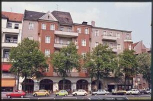 Straßenansicht