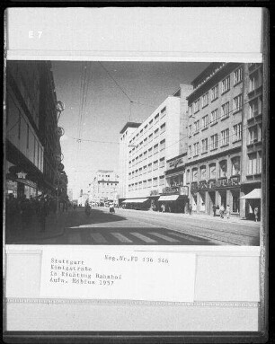 Stuttgart, Königstraße in Richtung Bahnhof